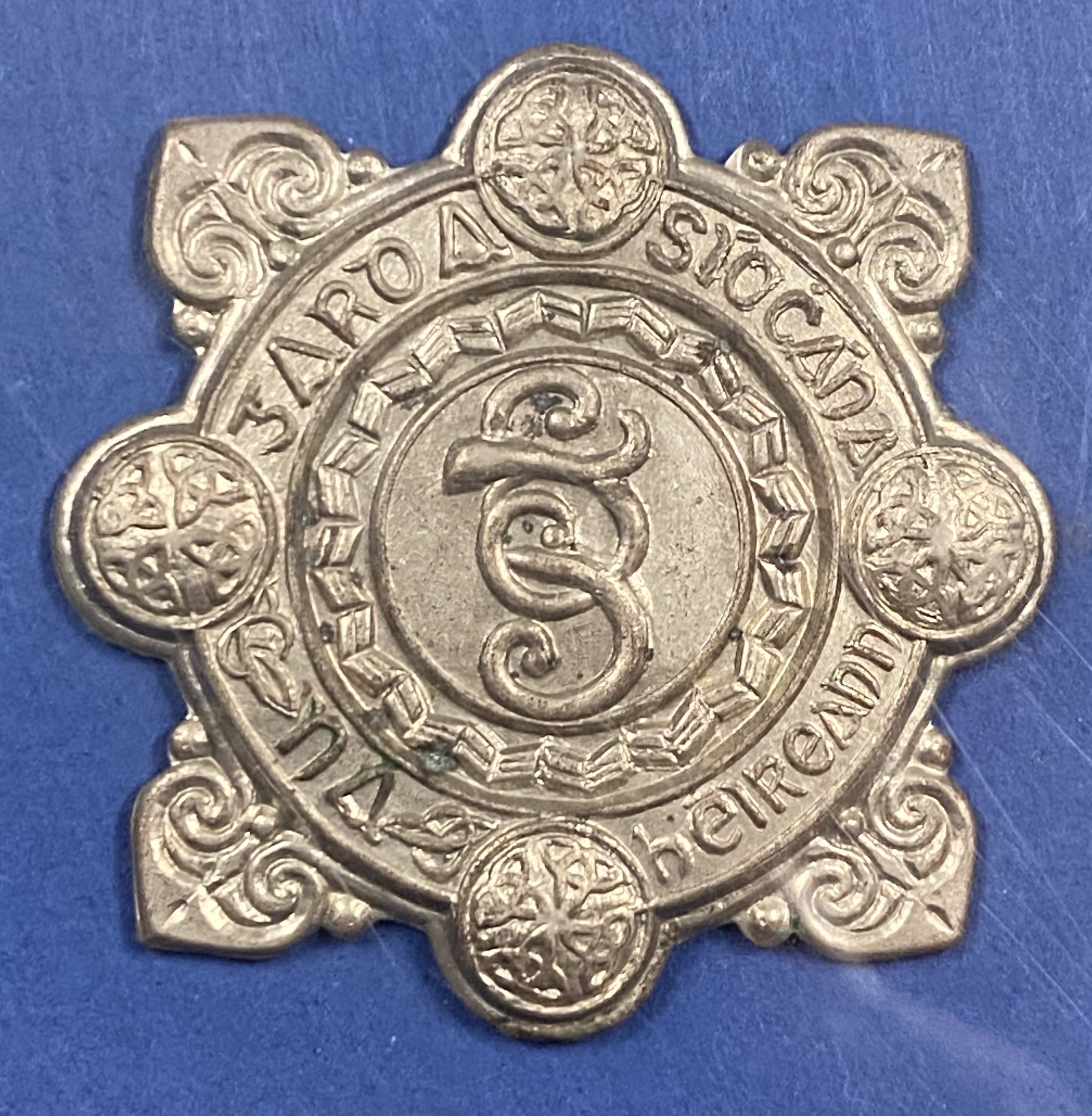 Garda Cap Badge 1940s