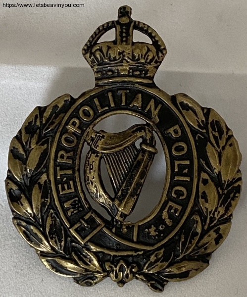 Dublin Metropolitan Police Helmet Badge